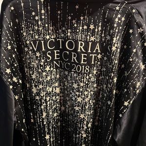 VS Fashion Show Robe